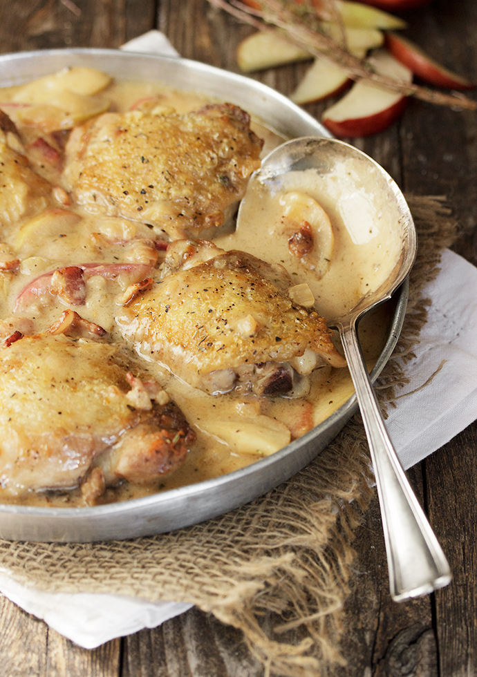 Chicken Thighs with Apples and Bacon