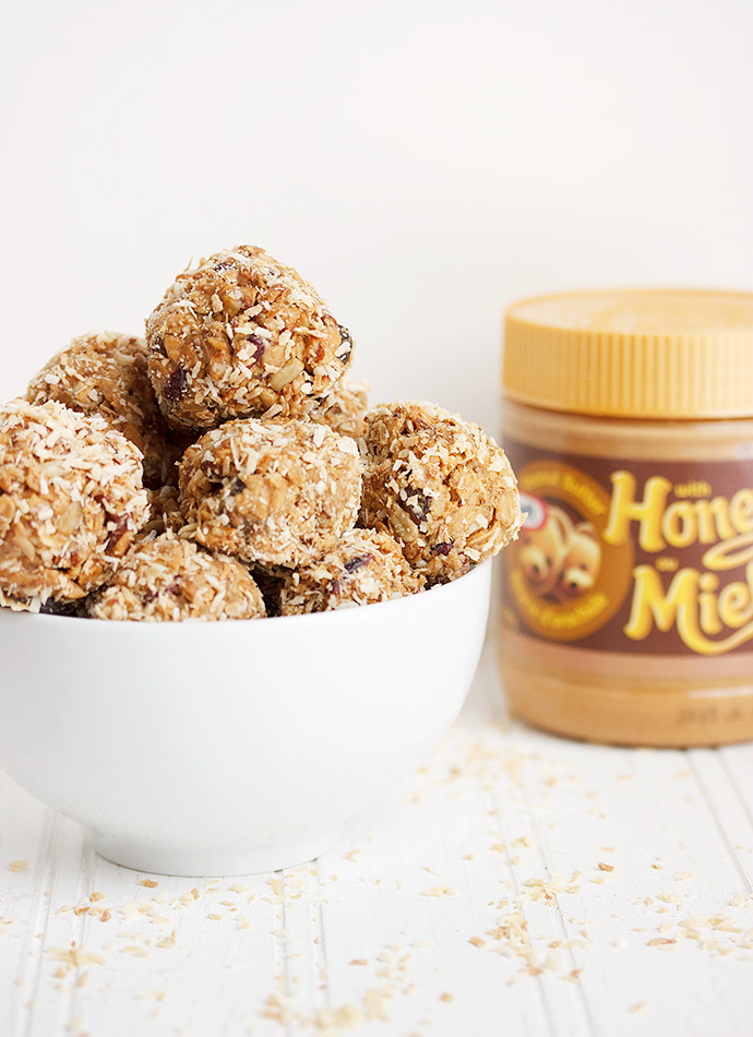 Honey Peanut Butter Granola Snack Bites Seasons and Suppers