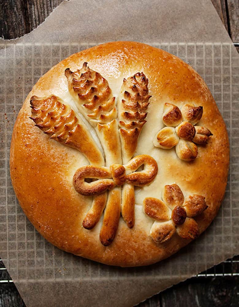 Bulgarian Christmas eve bread from overhead