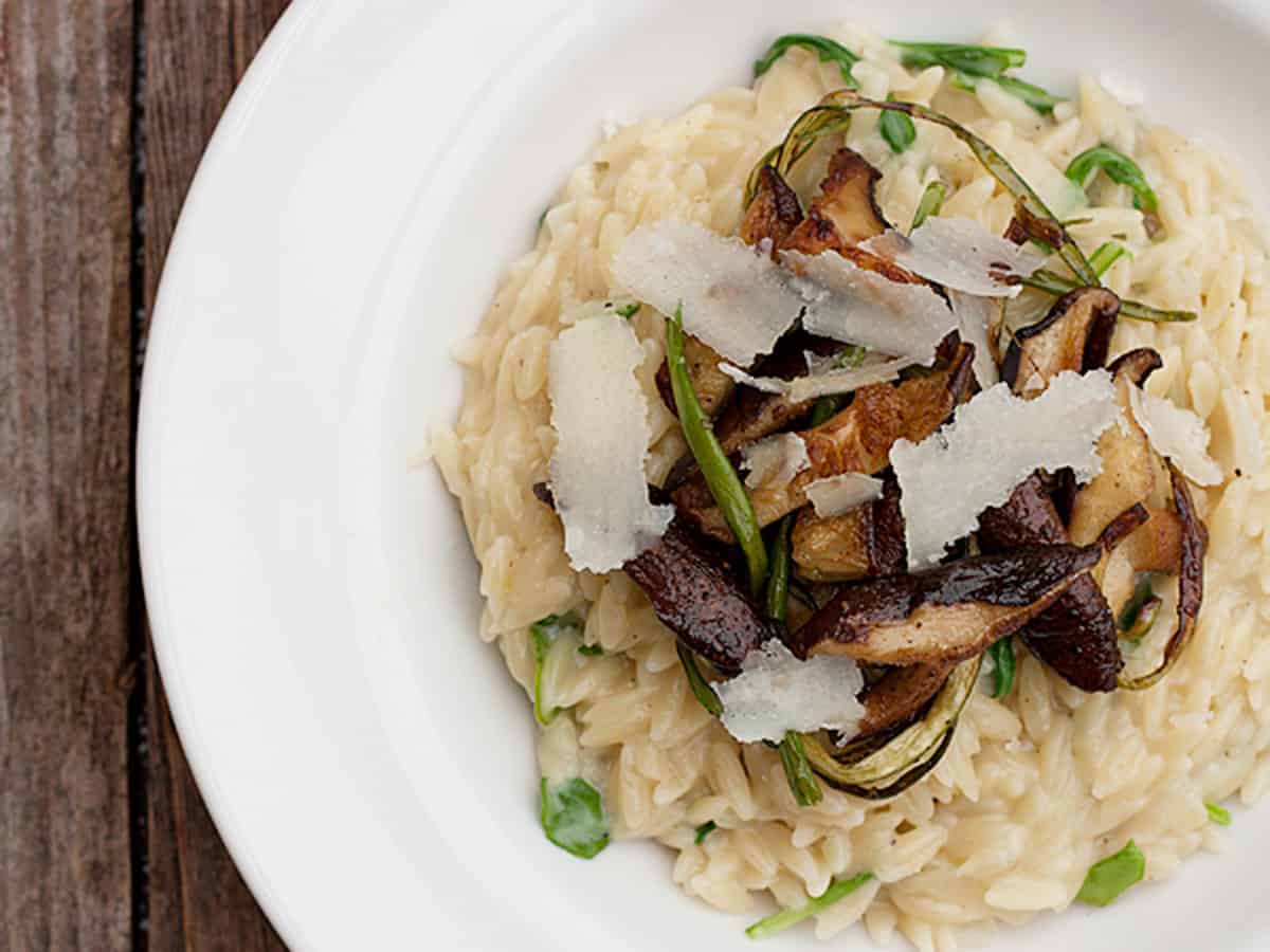 orzo risotto with garlic mushrooms