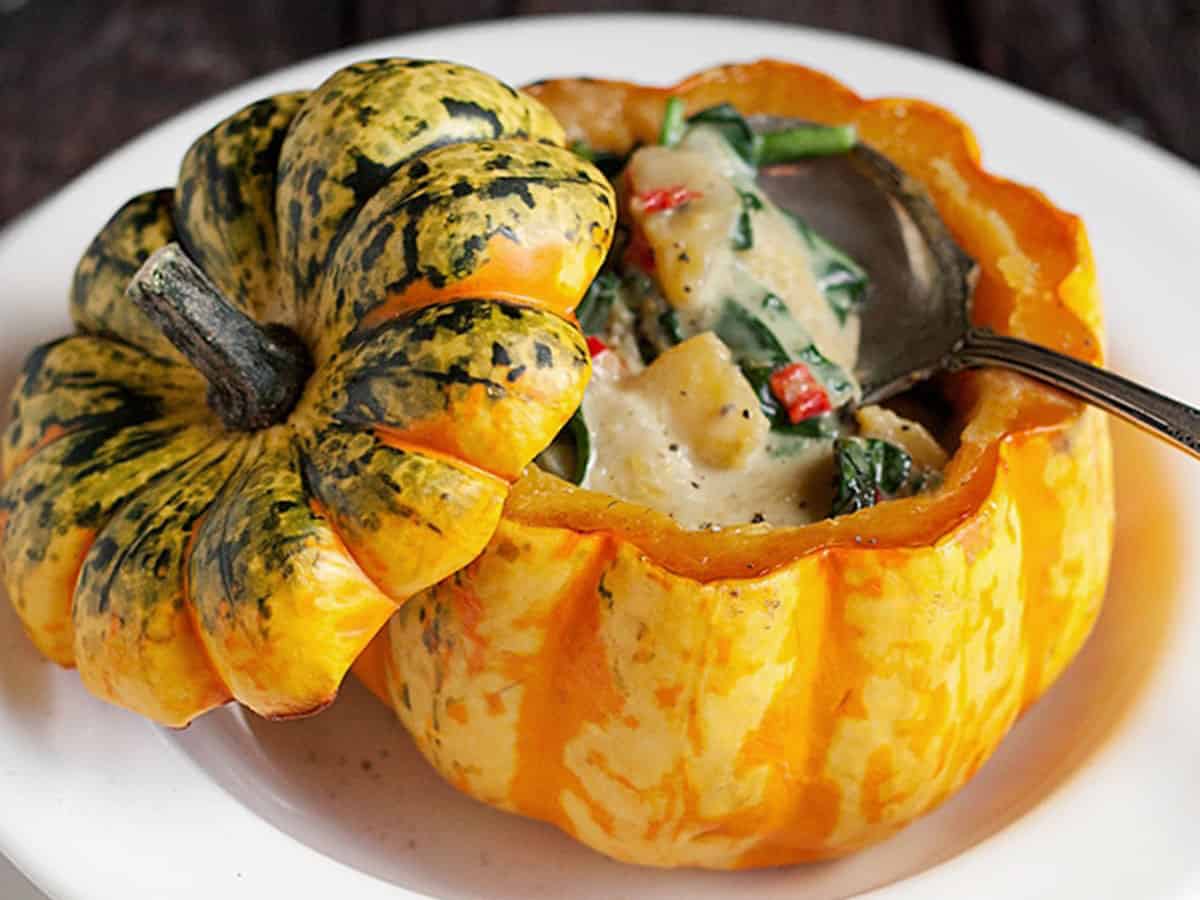 squash filled with Thai curry filling