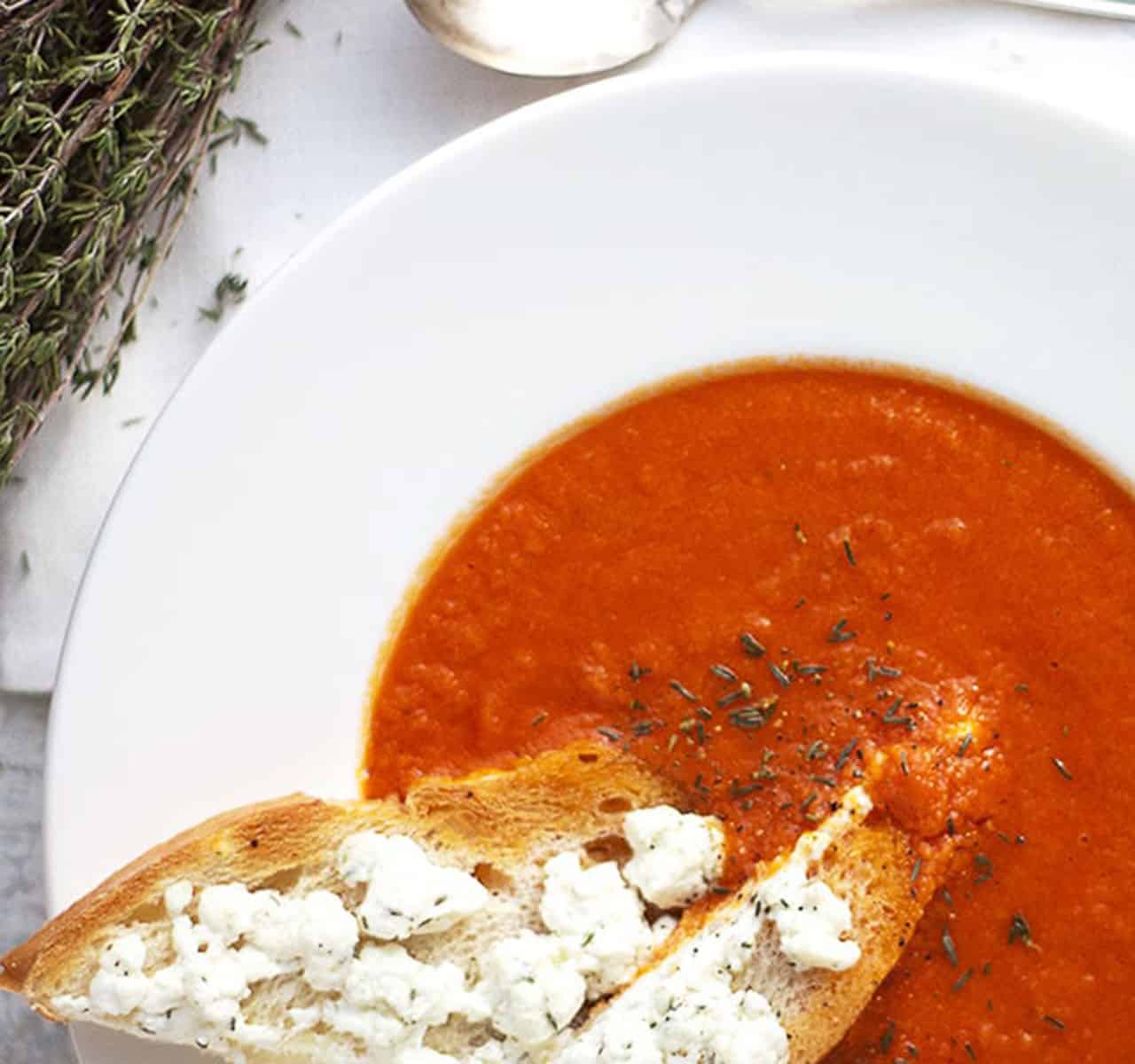 Quick and Easy Tomato Soup with Canned Tomatoes