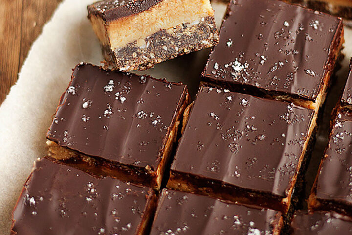 peanut butter Nanaimo bars sliced