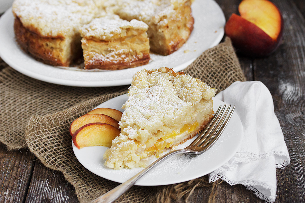 Peaches and Cream Crumble