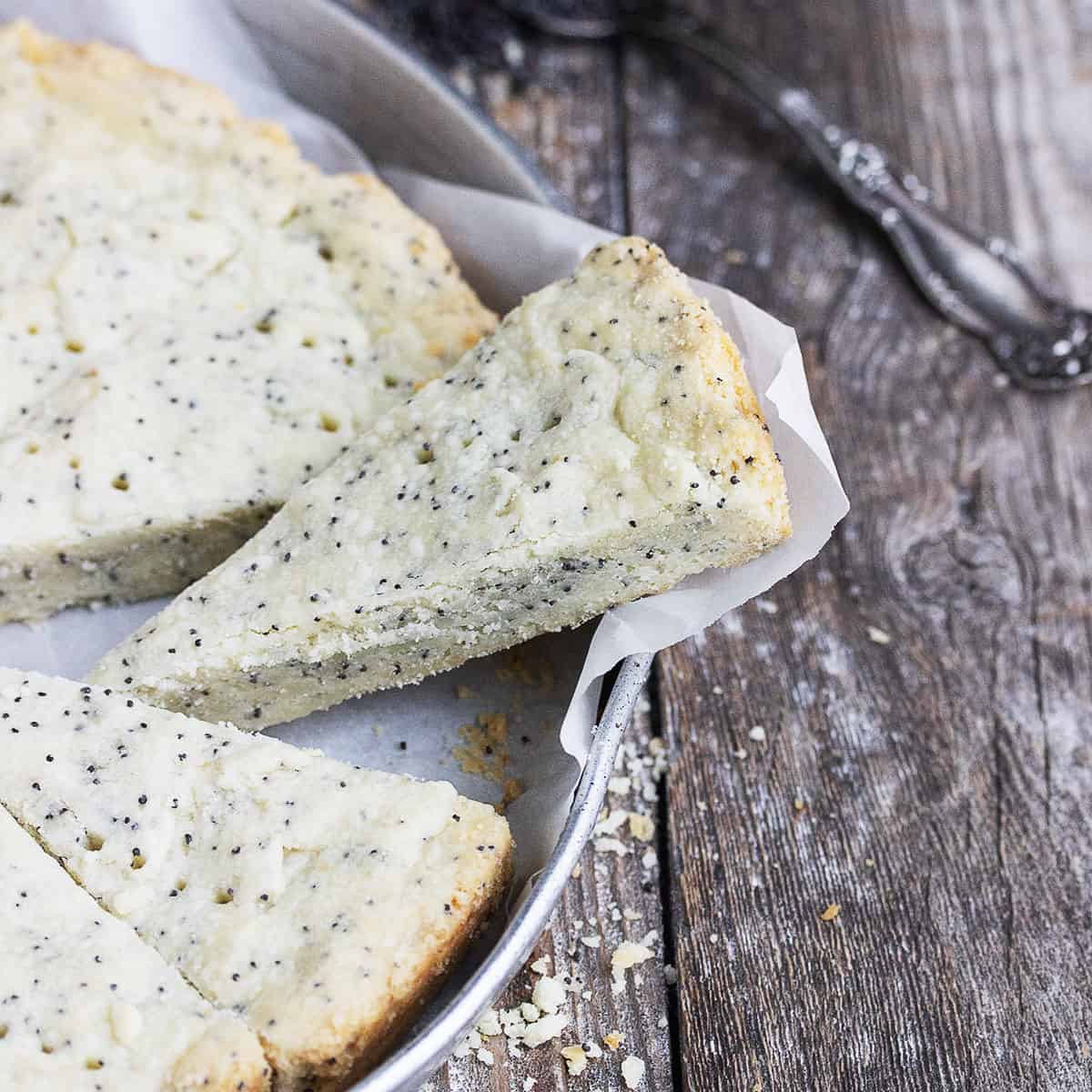 Easy Poppy Seed Shortbread