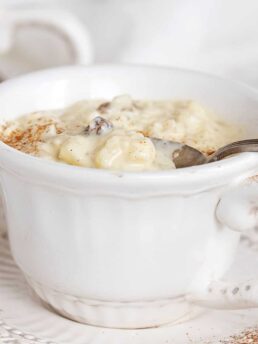 creamy rice pudding in tea cup