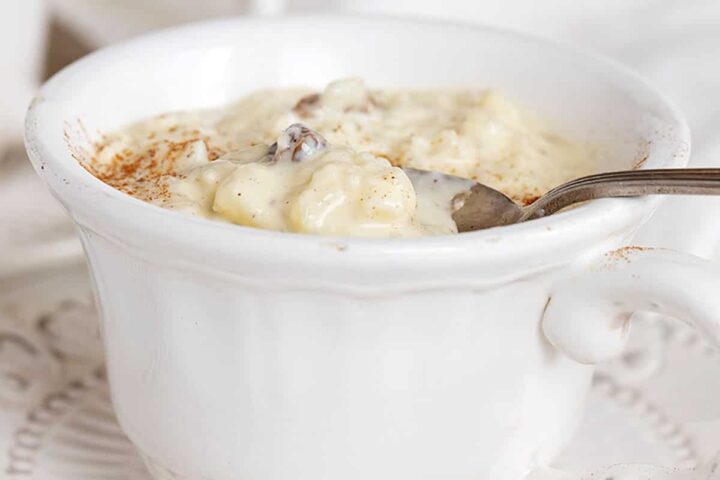 creamy rice pudding in tea cup