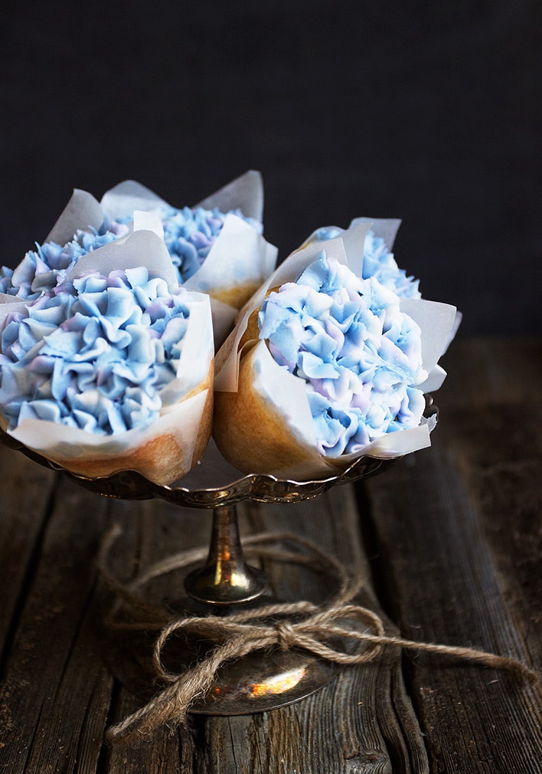 Hydrangea Cupcakes