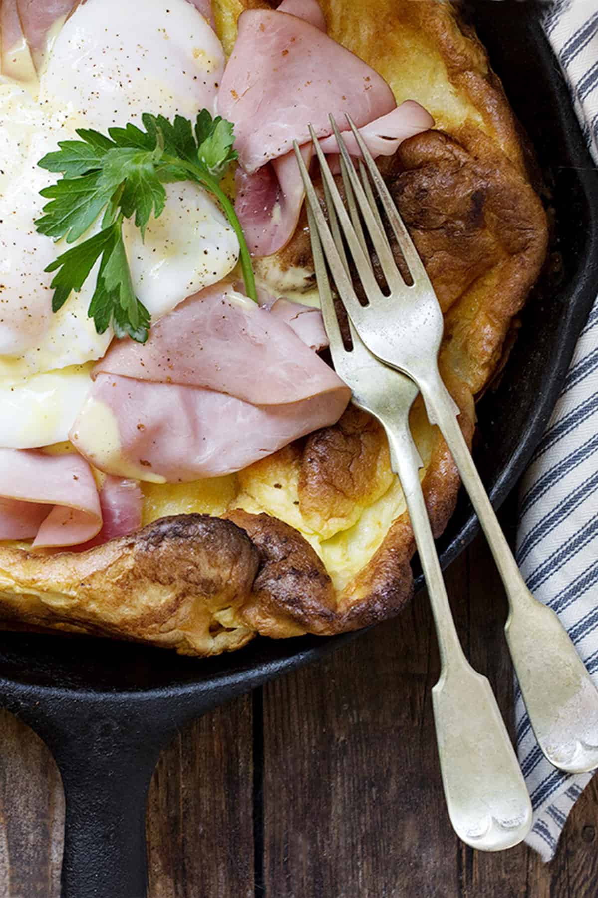 eggs benedict Dutch baby in cast iron skillet