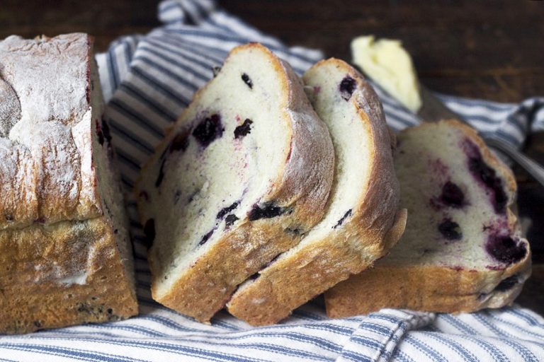 Fresh Blueberry Yeast Bread