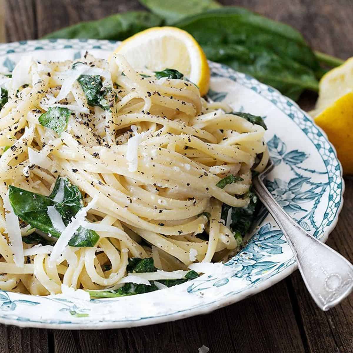 Quick and Easy Lemon Spinach Pasta Seasons and Suppers