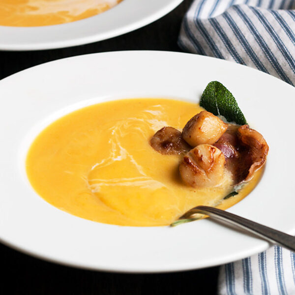 butternut squash soup with scallops and prosciutto