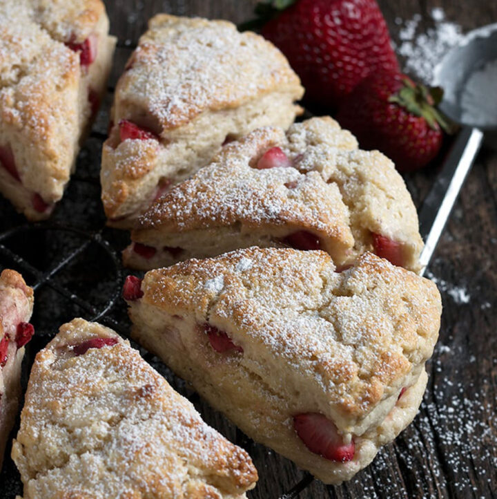 strawberry scones on cooling rack
