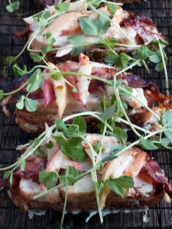 turkey apple bacon sandwich