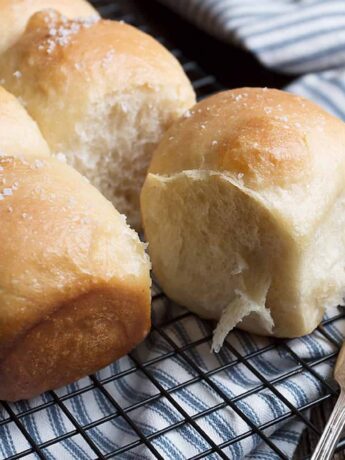 Colicchio's dinner rolls on cooling rack