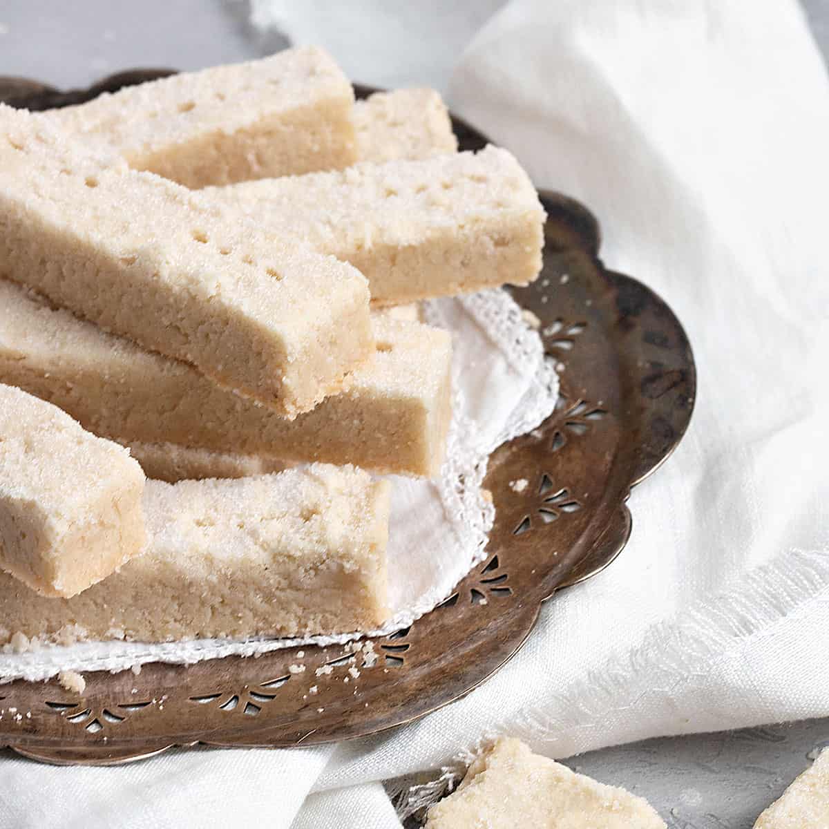 Traditional Scottish Shortbread - Just 4 Ingredients 