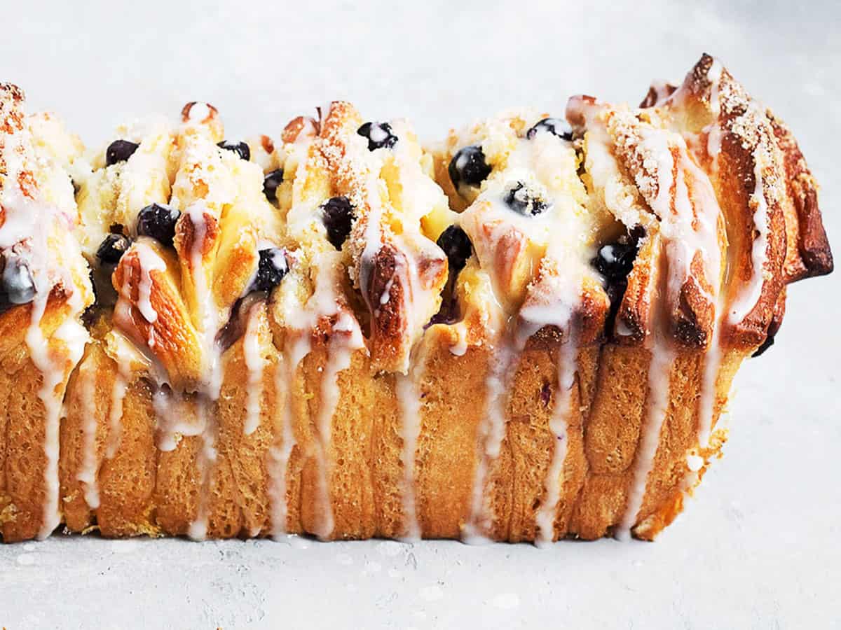 blueberry lemon pullapart bread from above