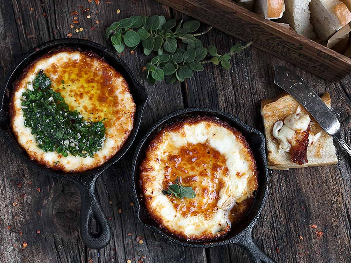 provoleta melted Provolone in mini cast iron skillets