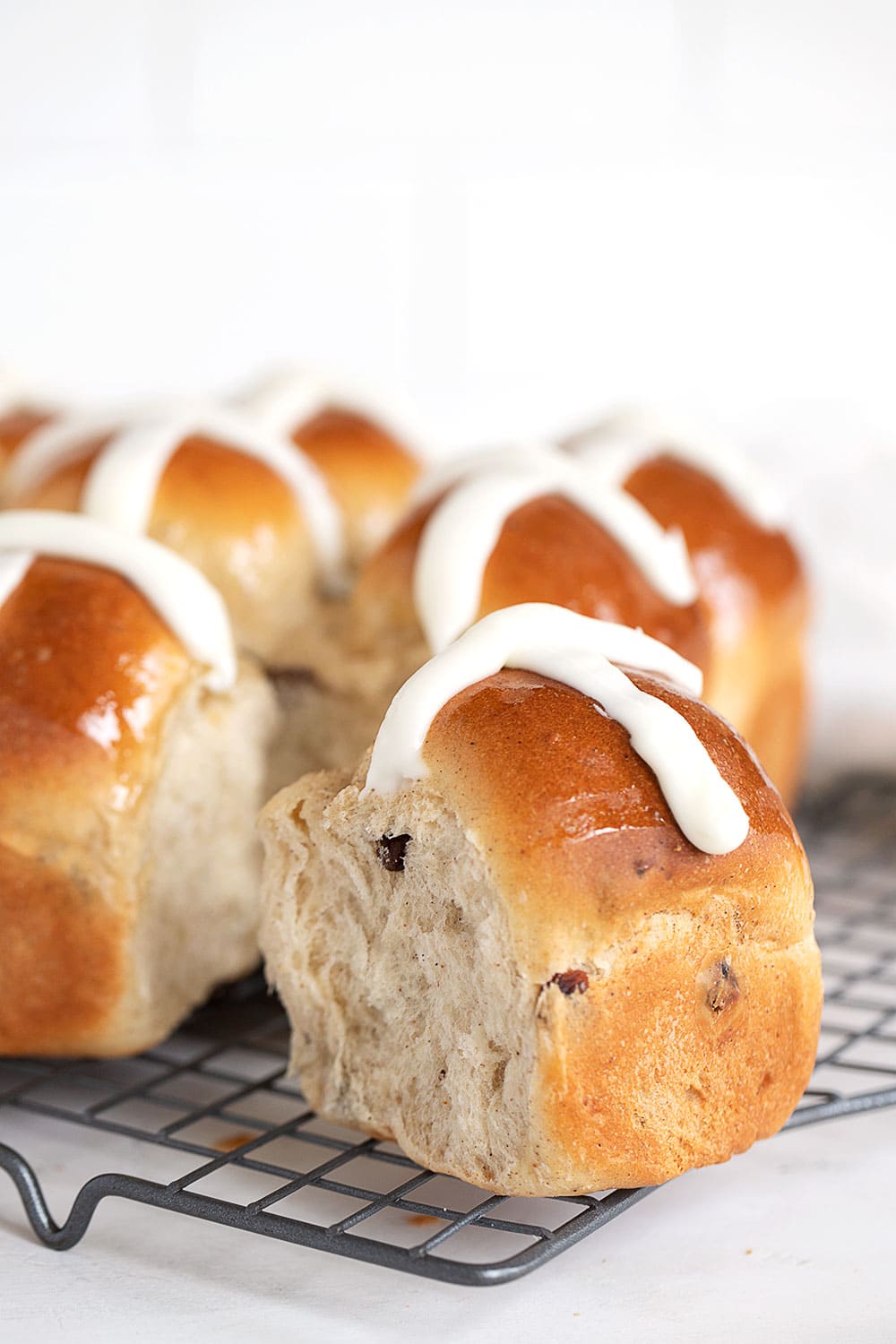 hot cross buns pulled apart