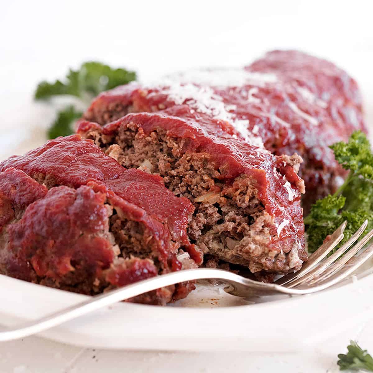 Easy Classic Meatloaf Seasons And Suppers