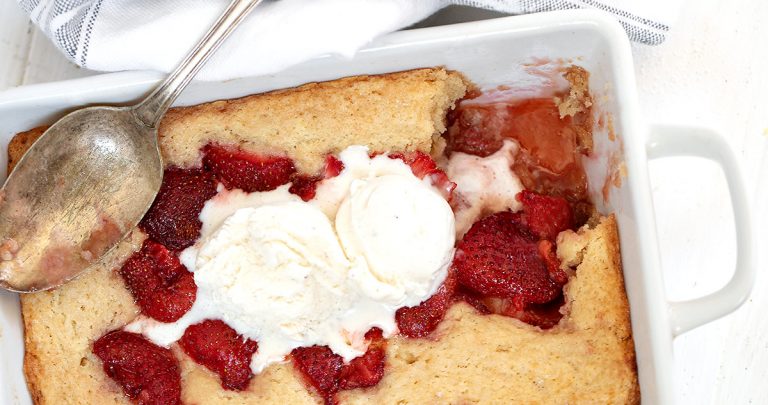 strawberry spoon cake with ice cream and spoon