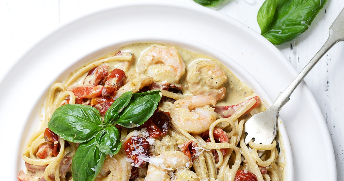Creamy Shrimp Pasta With Pesto And Tomatoes Seasons And Suppers