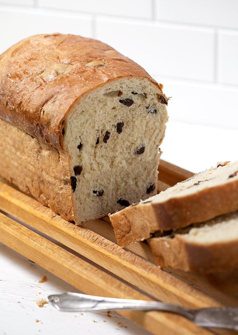 Classic Raisin Bread Seasons And Suppers