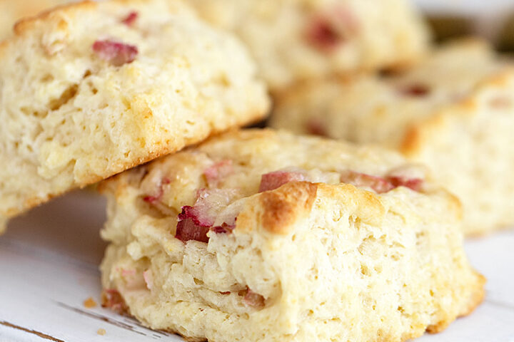 rhubarb scones on white serving board