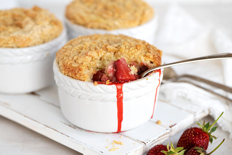 Individual Strawberry Crumble Cups Seasons and Suppers