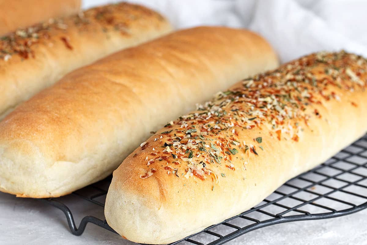 sub buns on cooling rack