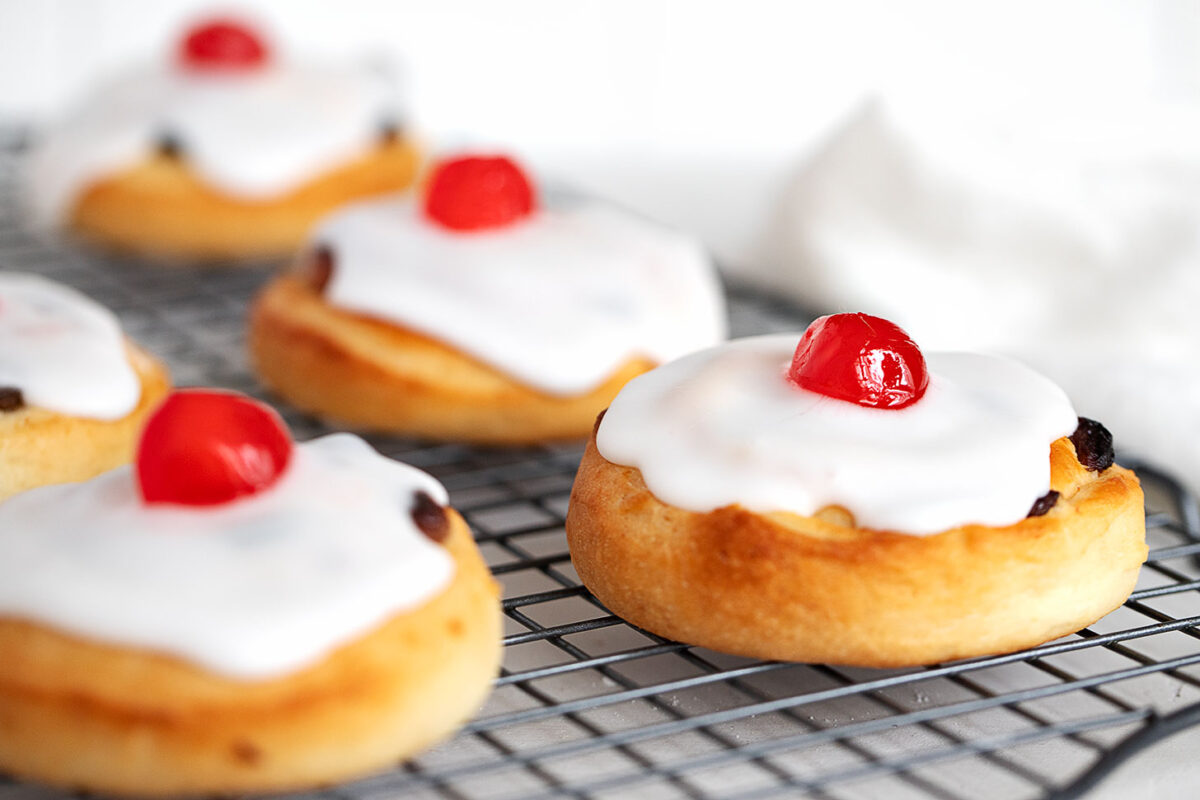 Belgian Buns Seasons and Suppers