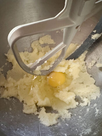 adding egg after creaming butter and sugar