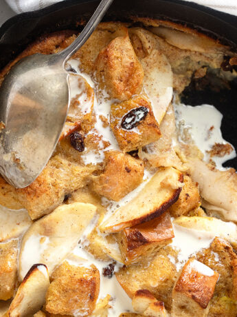 apple bread pudding in cast iron skillet