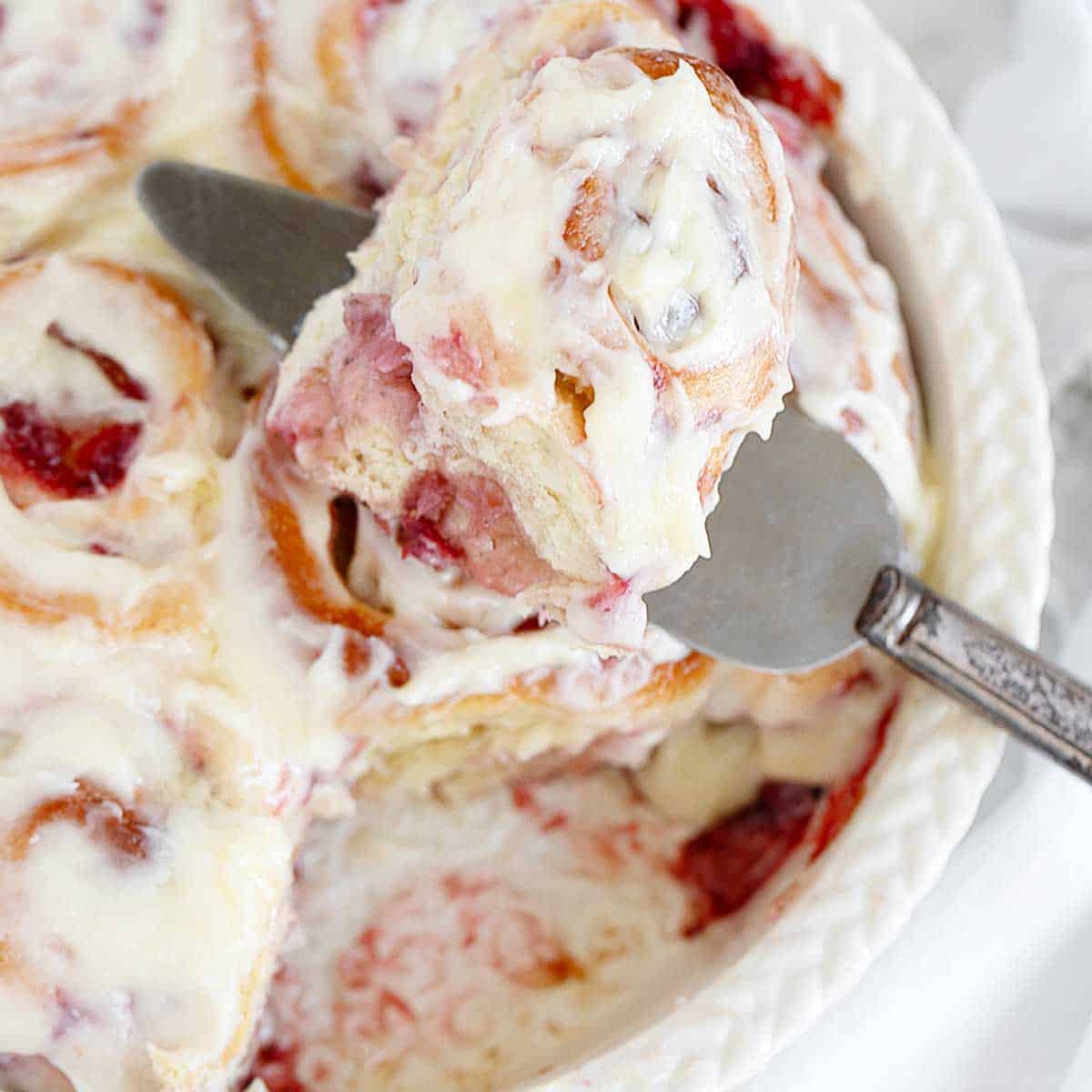 Strawberry Cinnamon Rolls