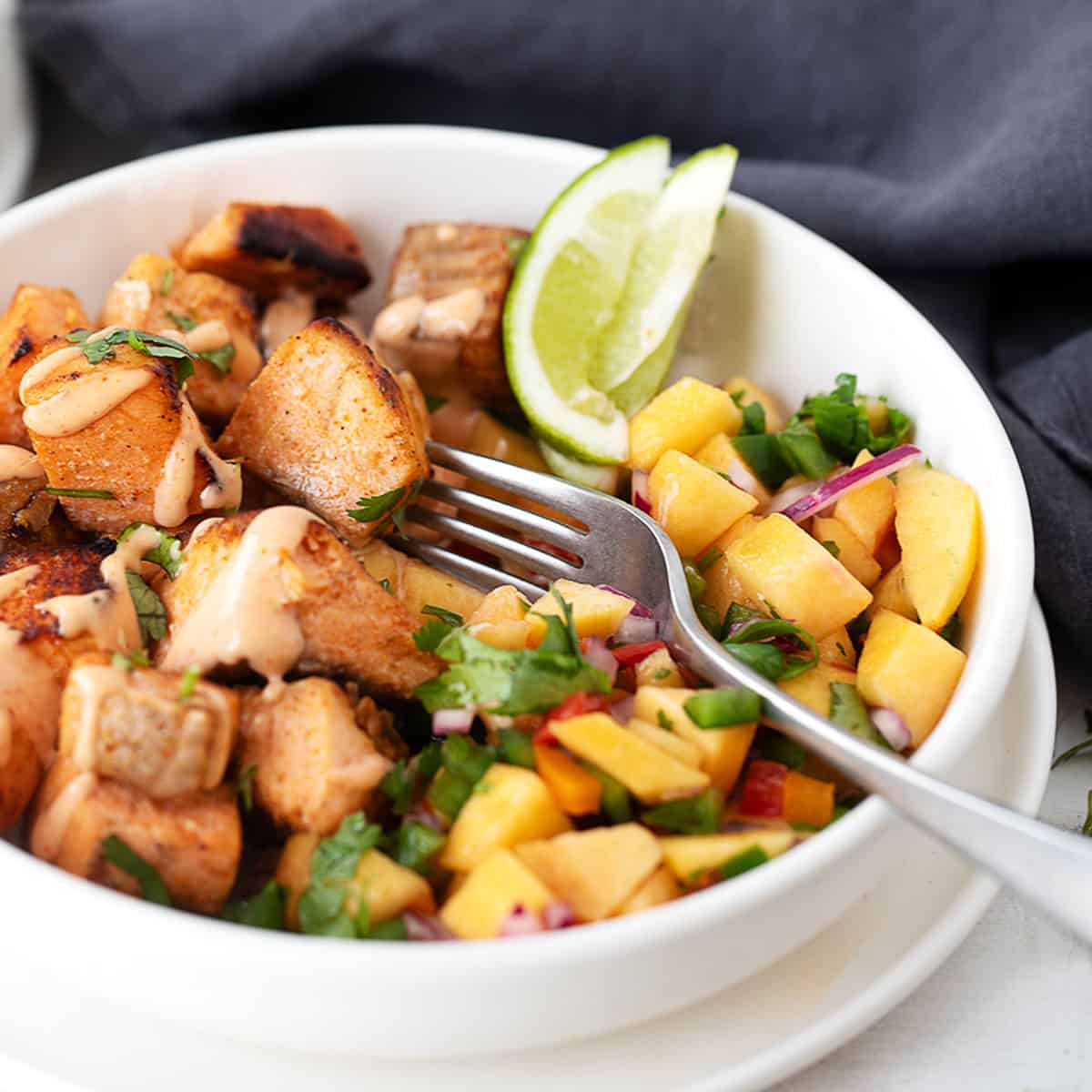 Chili Lime Salmon and Peach Salsa