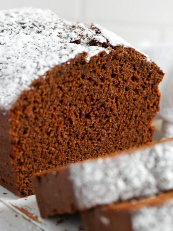 Old-Fashioned Gingerbread Loaf