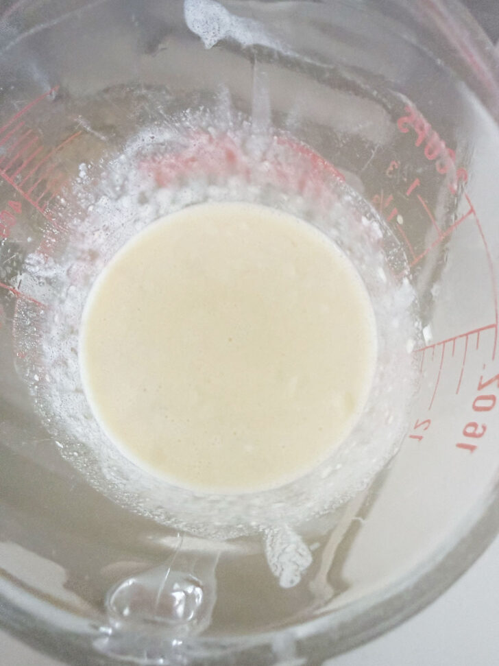 Creamy lemon sauce after heating.