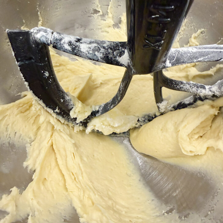 Finished cake batter in the mixing bowl.
